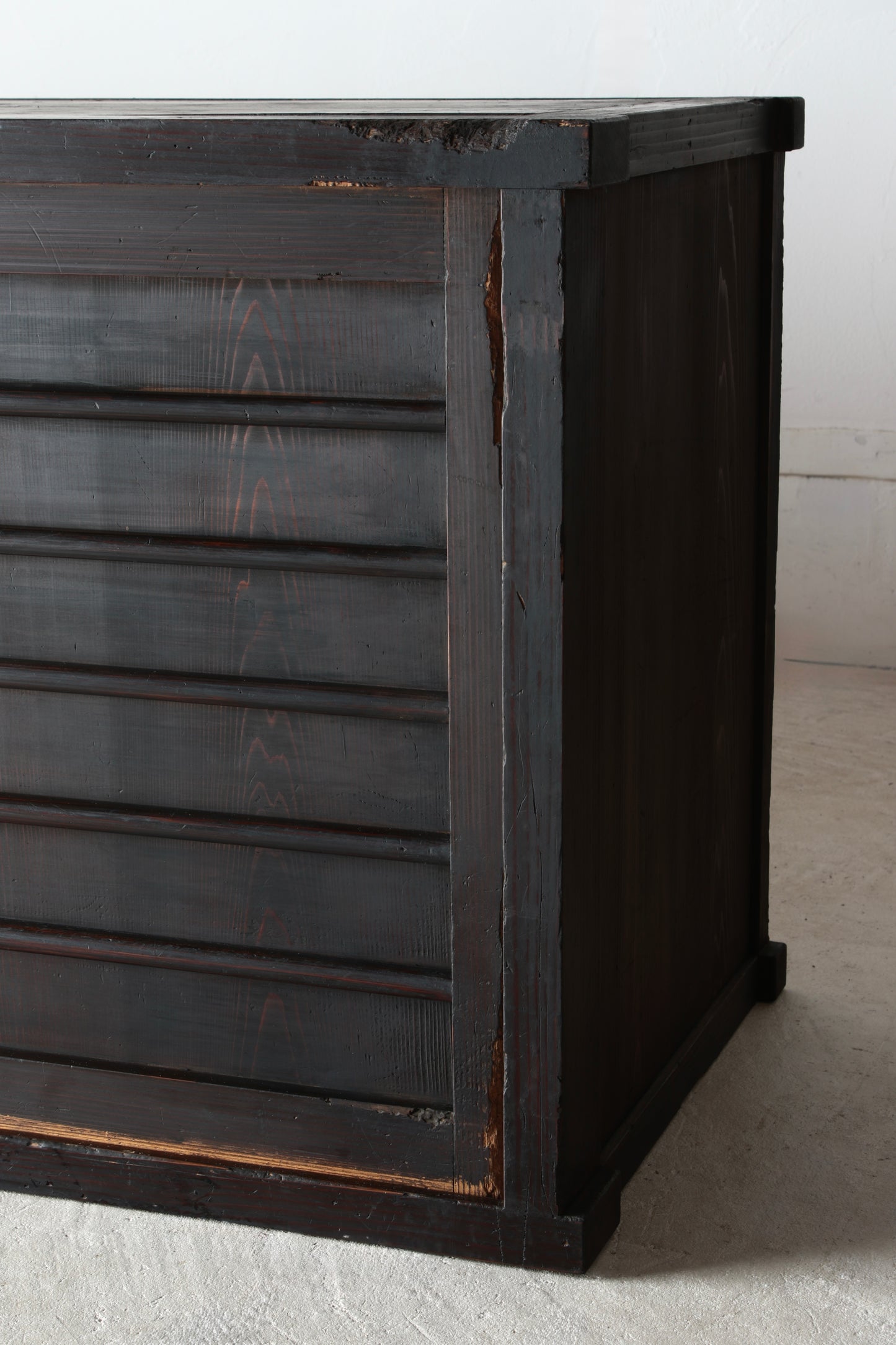 Low Black Tansu -1