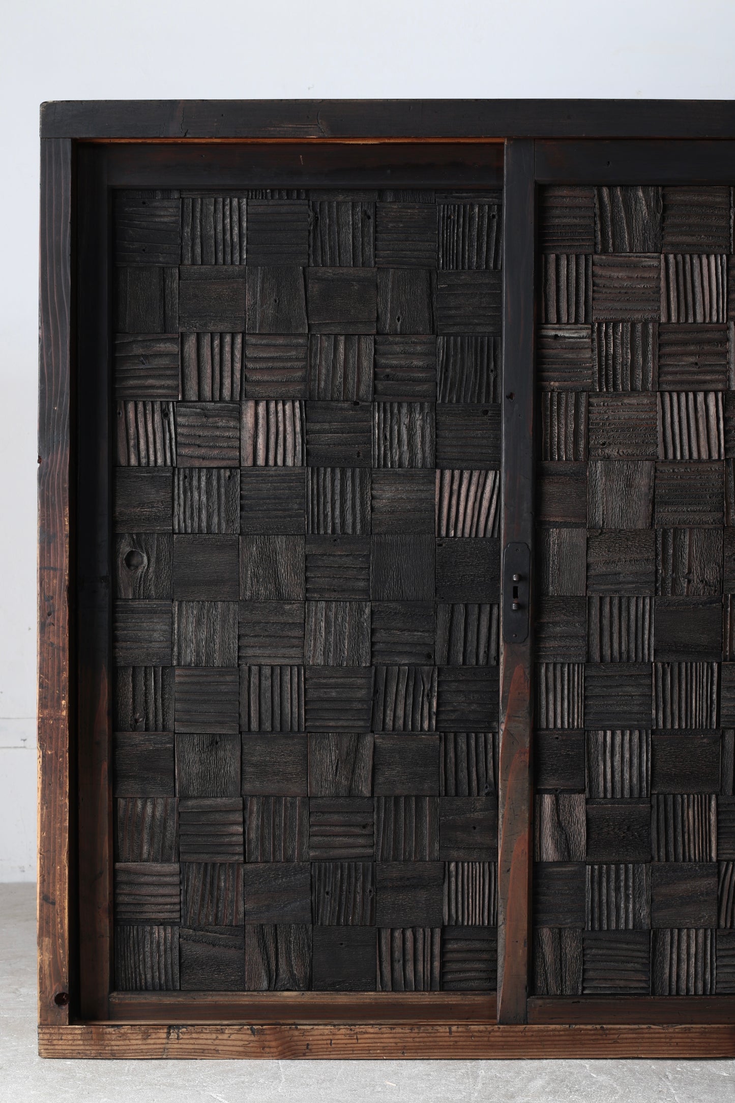 Withered Wood Grid Cabinet