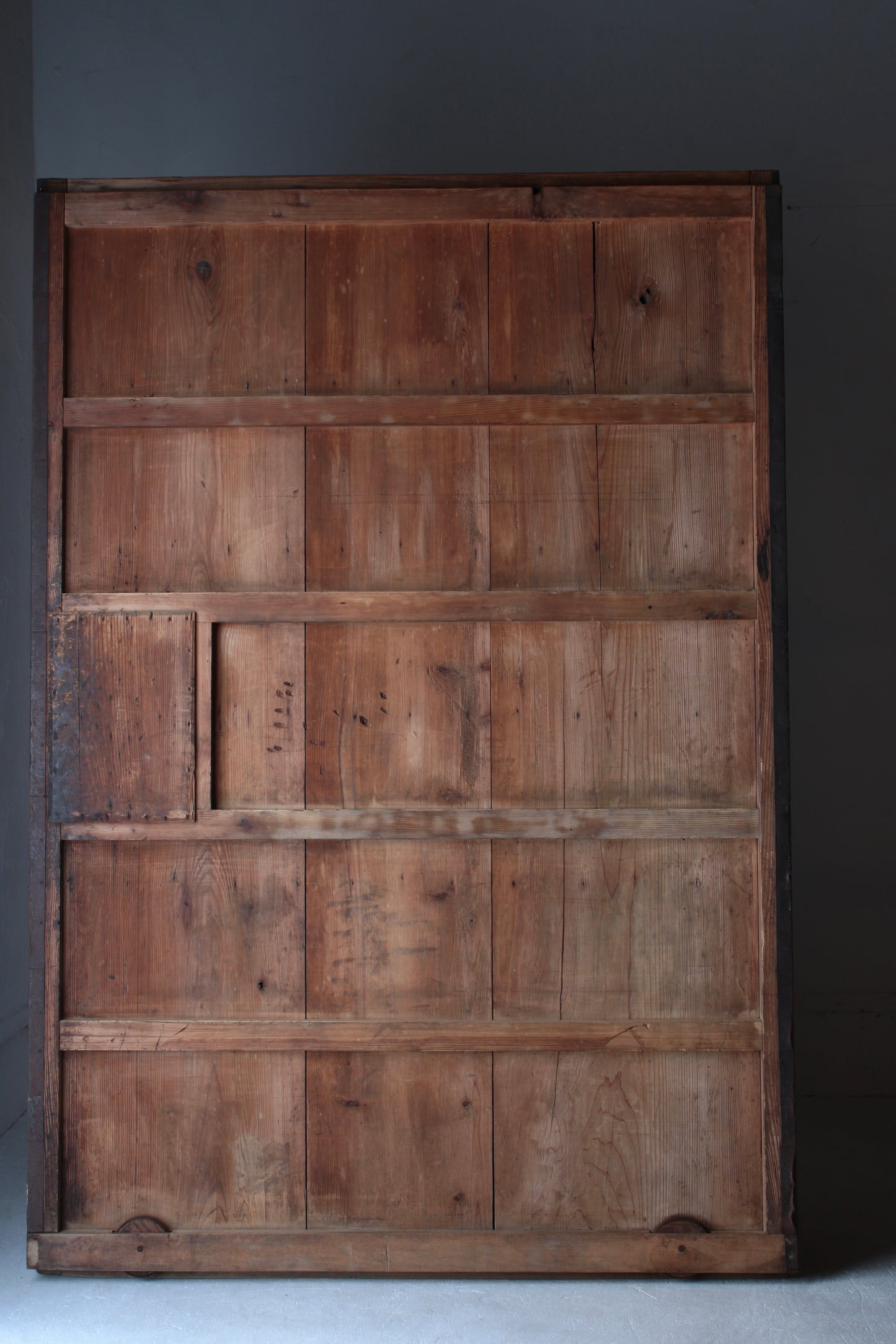 Tin-pasted Door