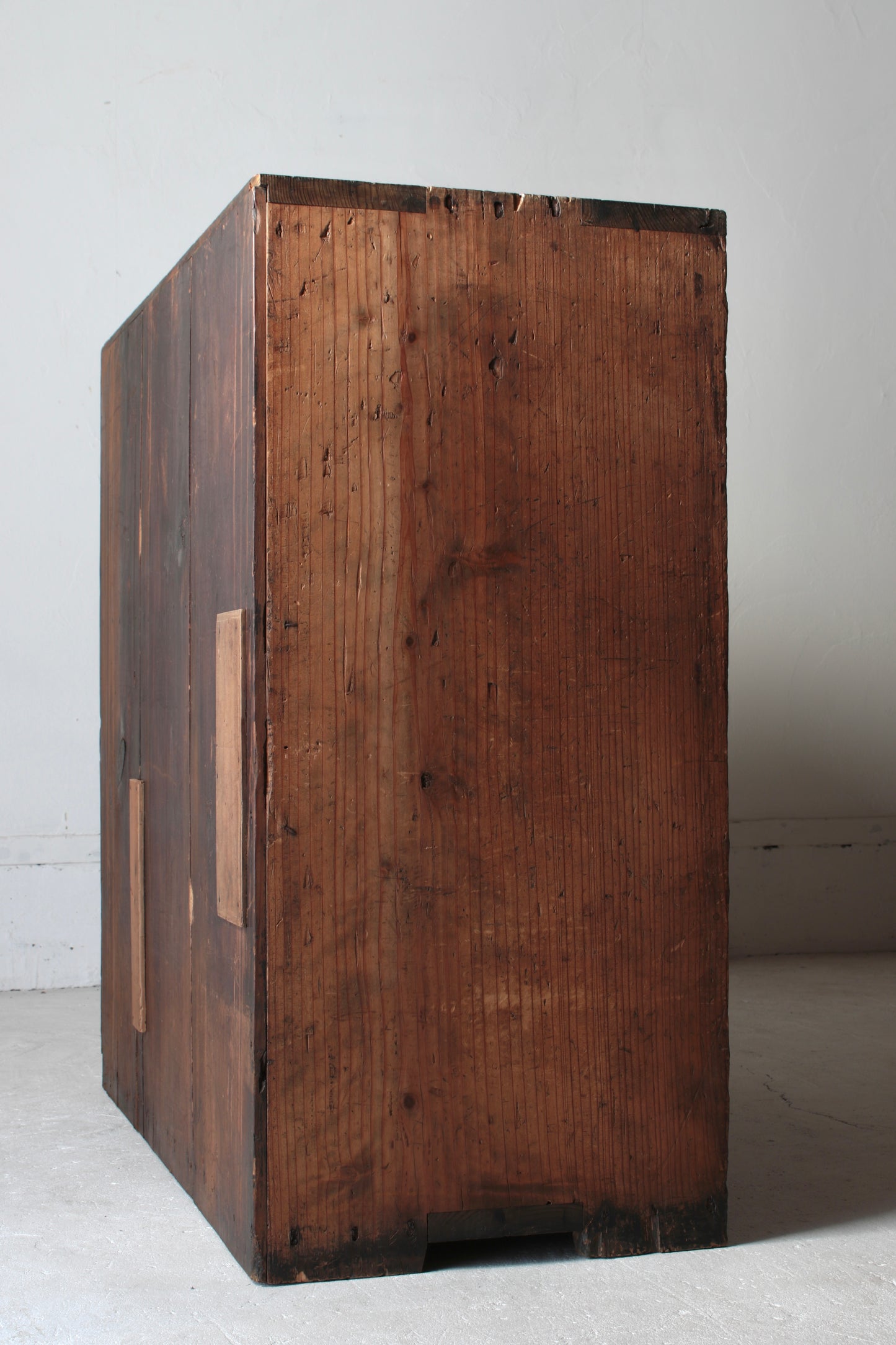 Chests of Drawers
