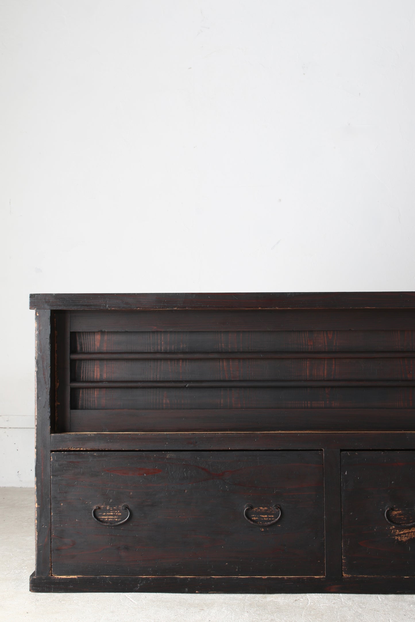 Low Black Tansu -3
