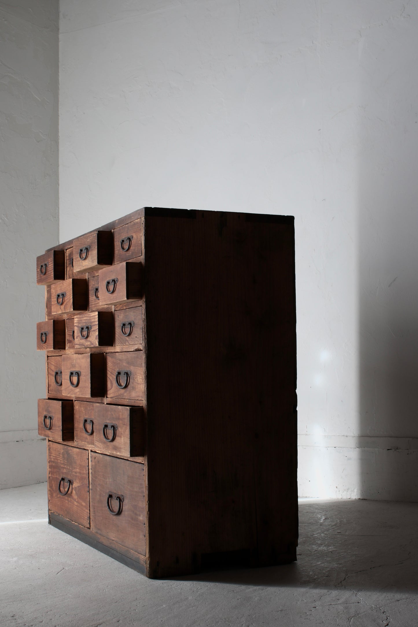 Chests of Drawers