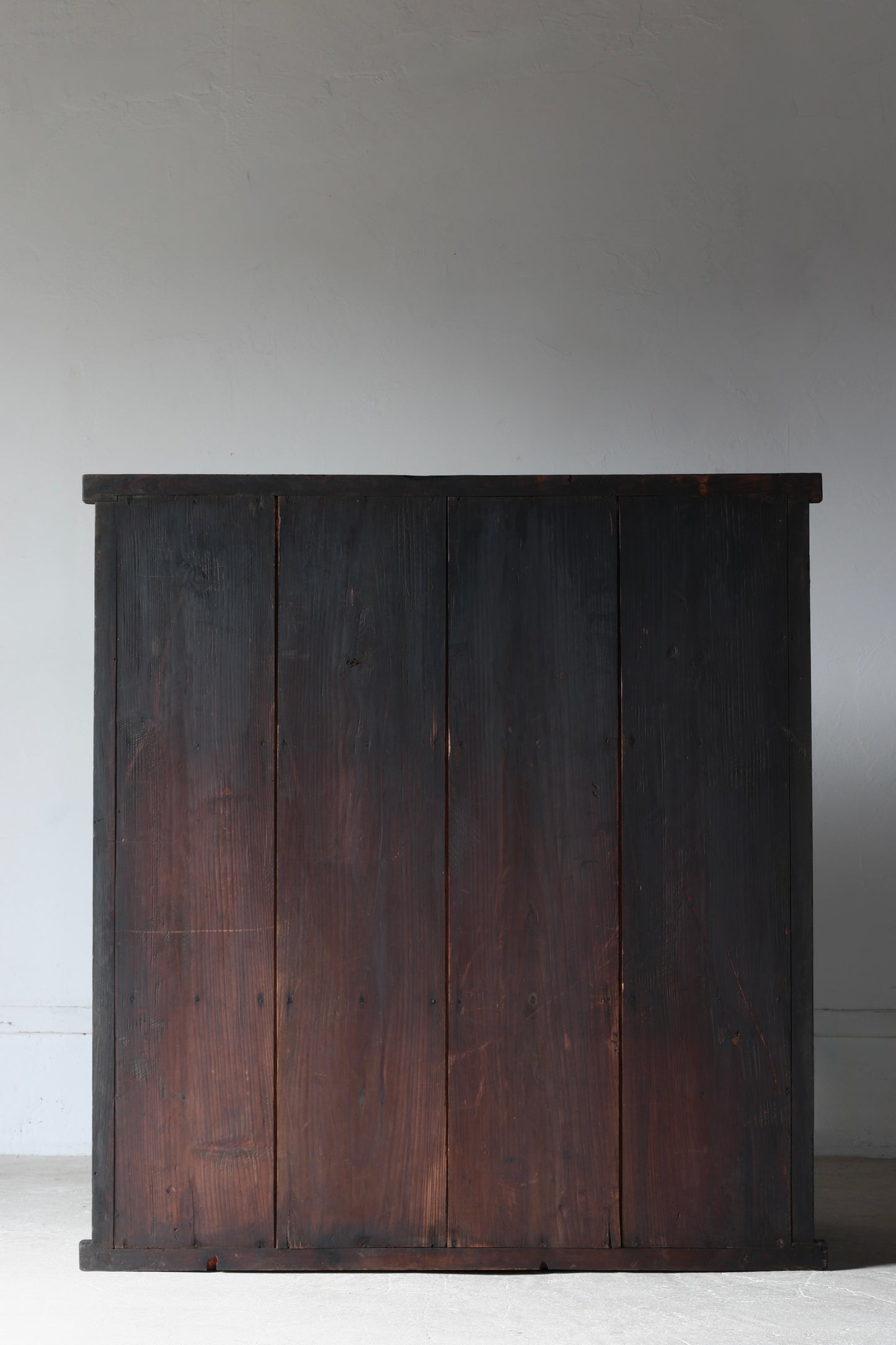 Black Tansu