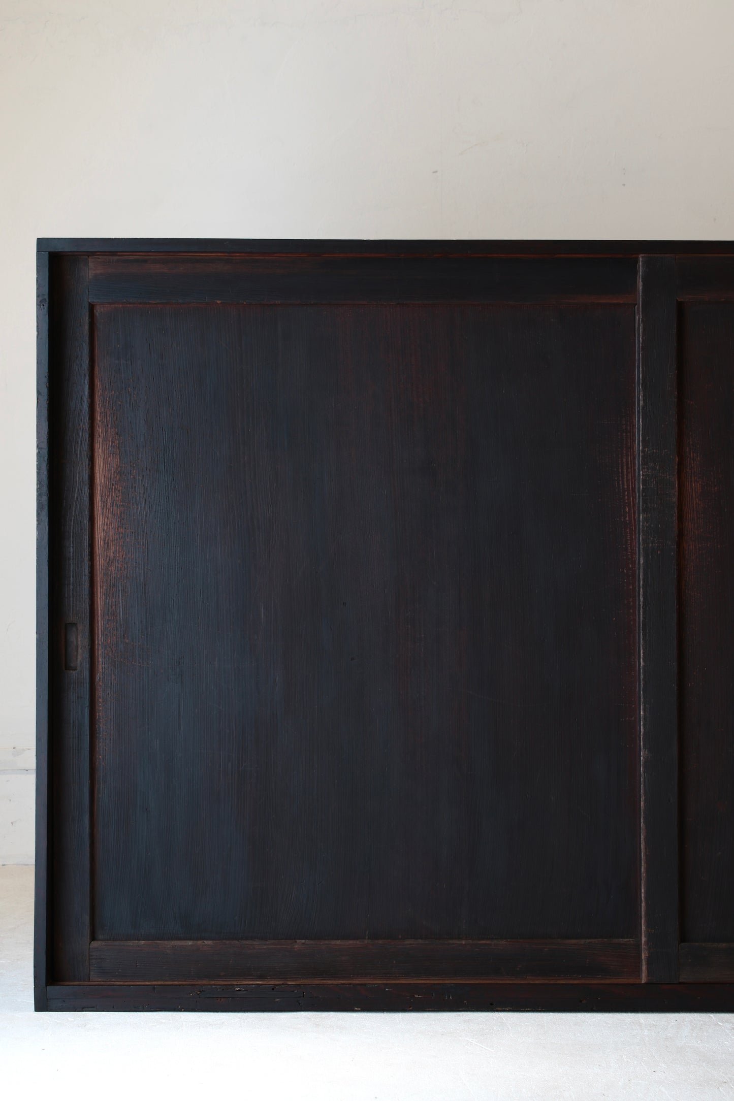 Black Tansu