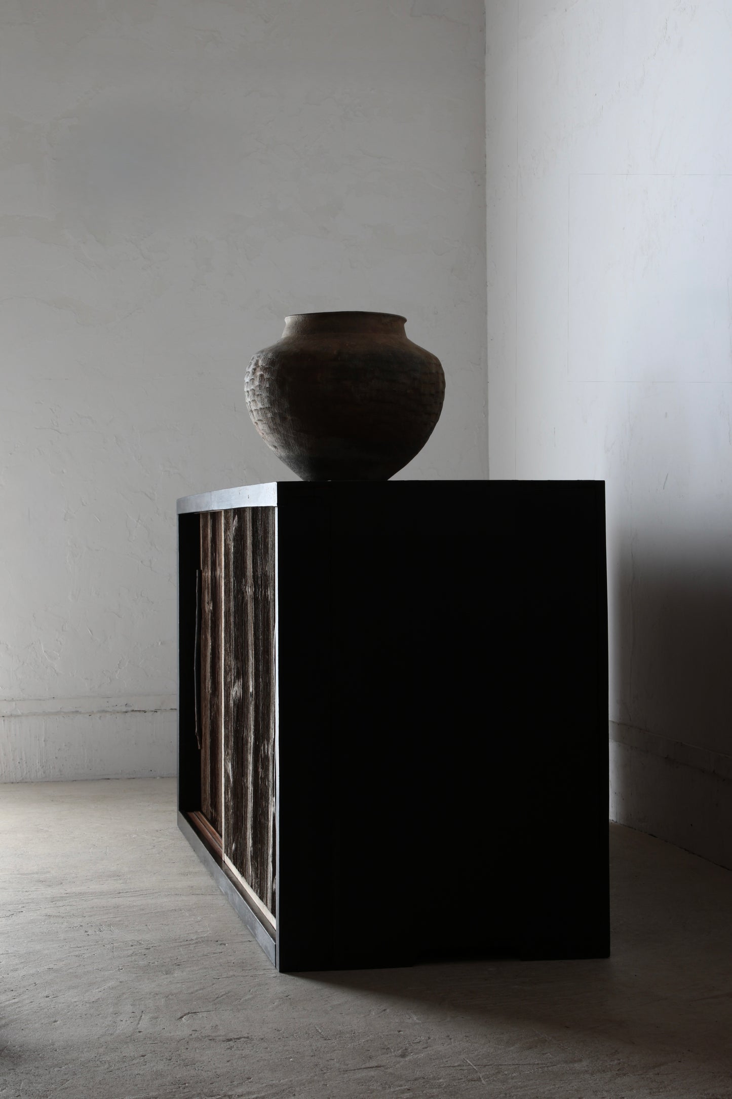 Withered Wood Cabinet