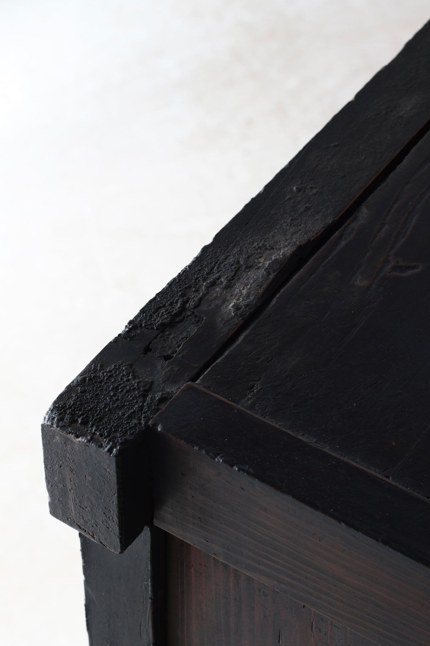 Black Tansu