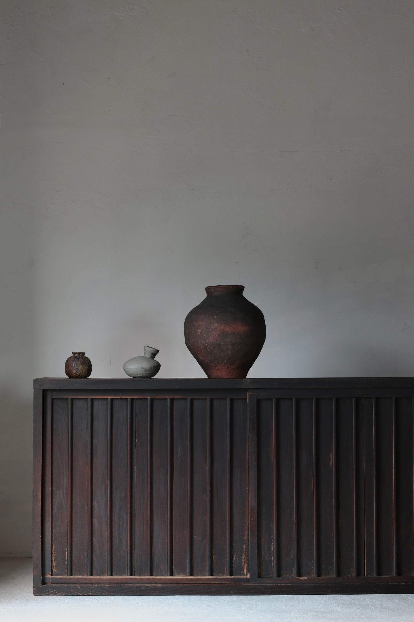 Black Tansu