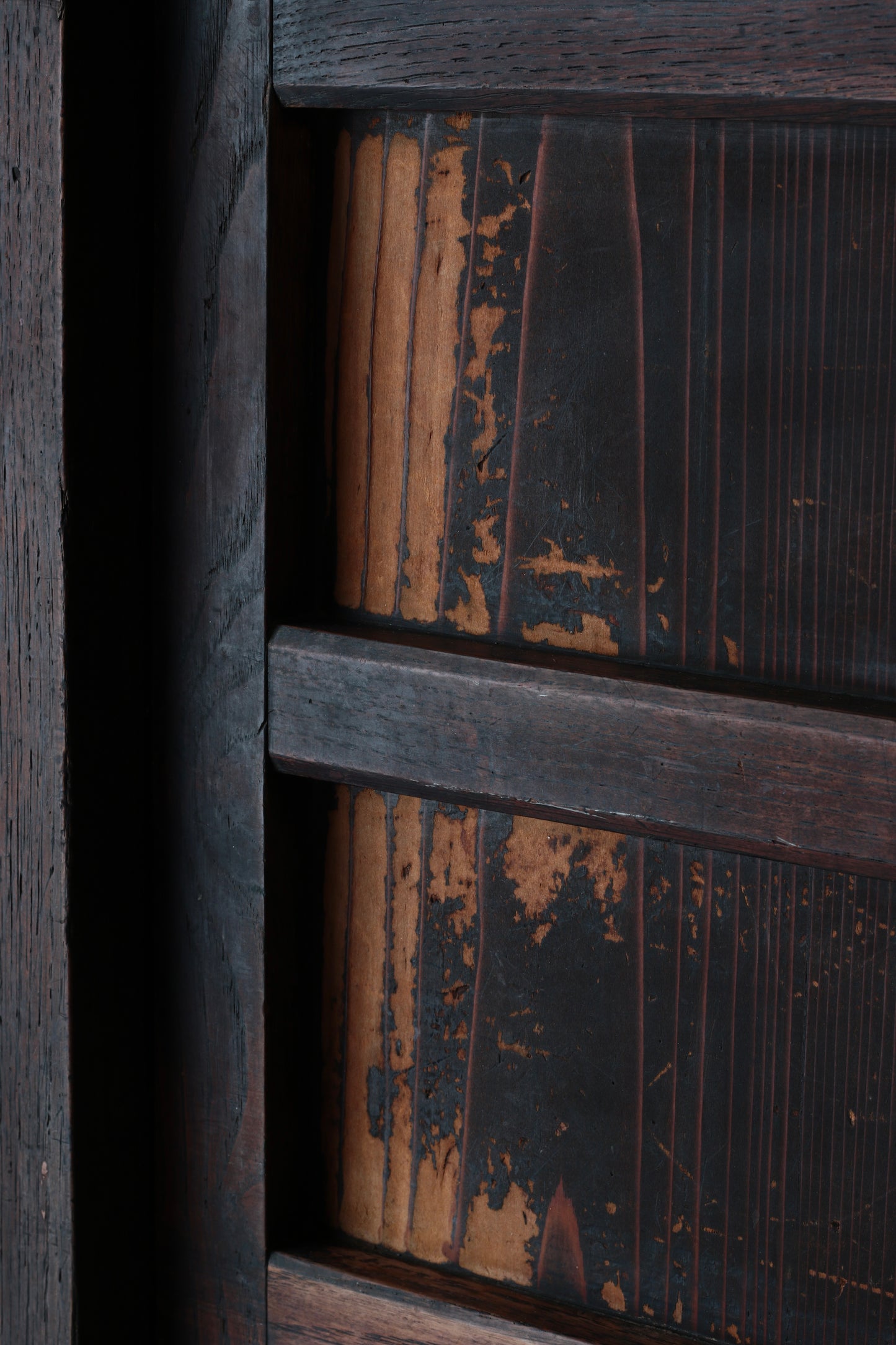 Black Tansu