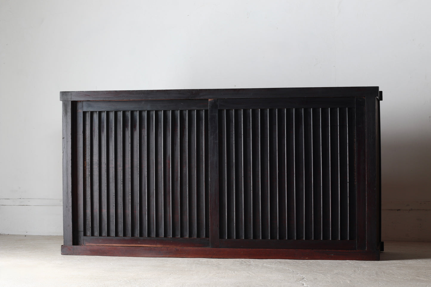 Black Tansu